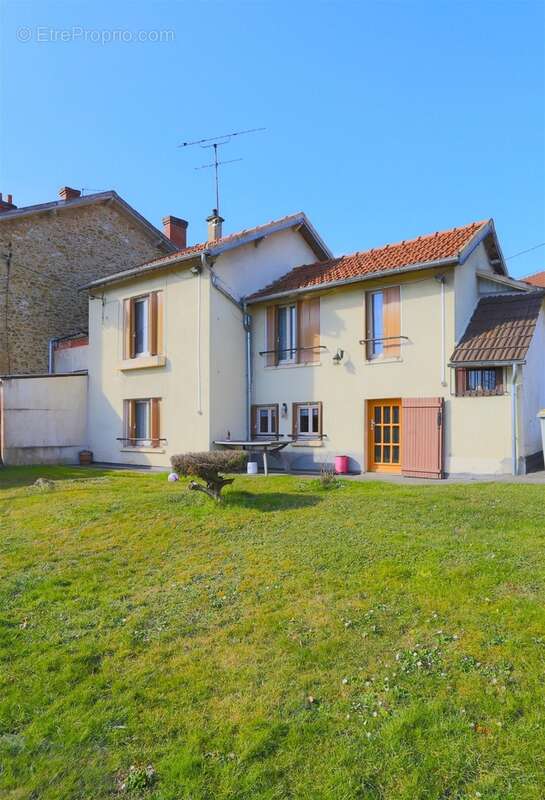 Maison à YERRES