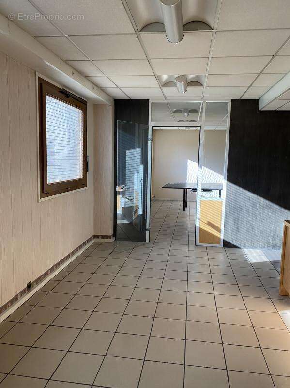 Commerce à SAINT-ETIENNE