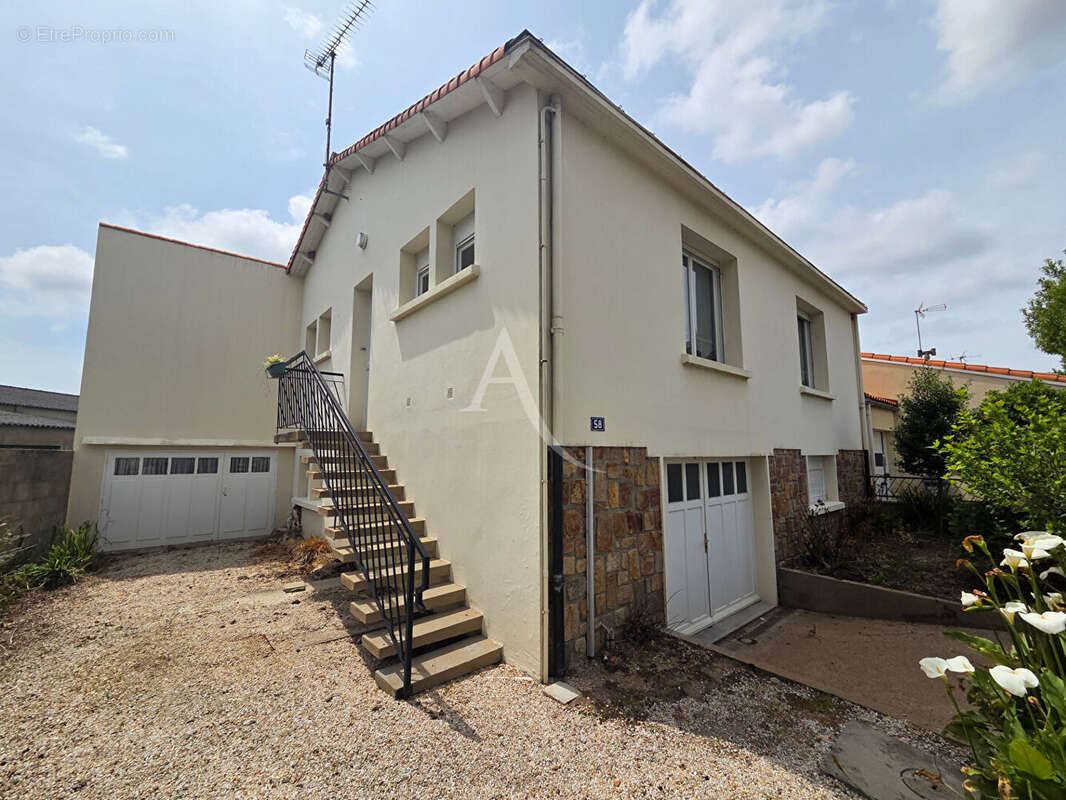 Maison à AIZENAY