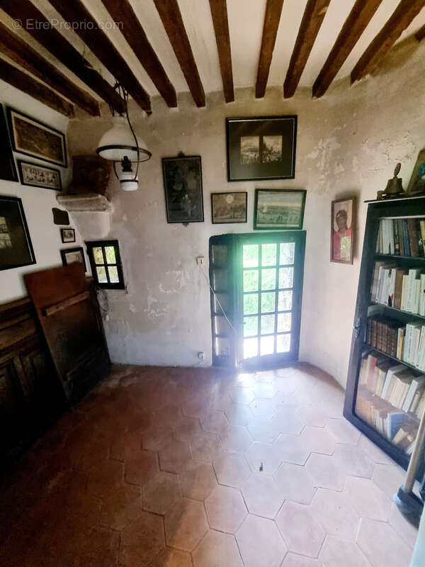 Maison à CHATEAUDOUBLE