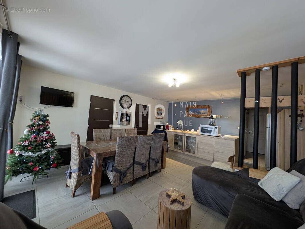 Appartement à LA COTE-D'AIME