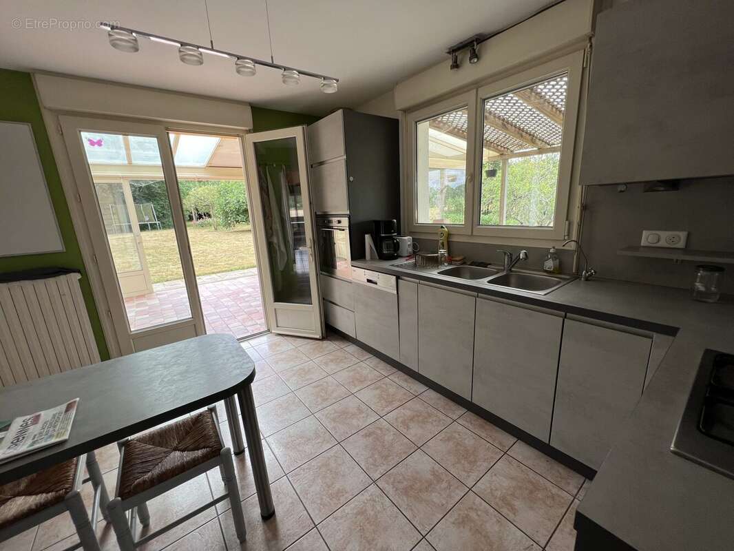 Maison 160 m² à Chantepie  - photo 9