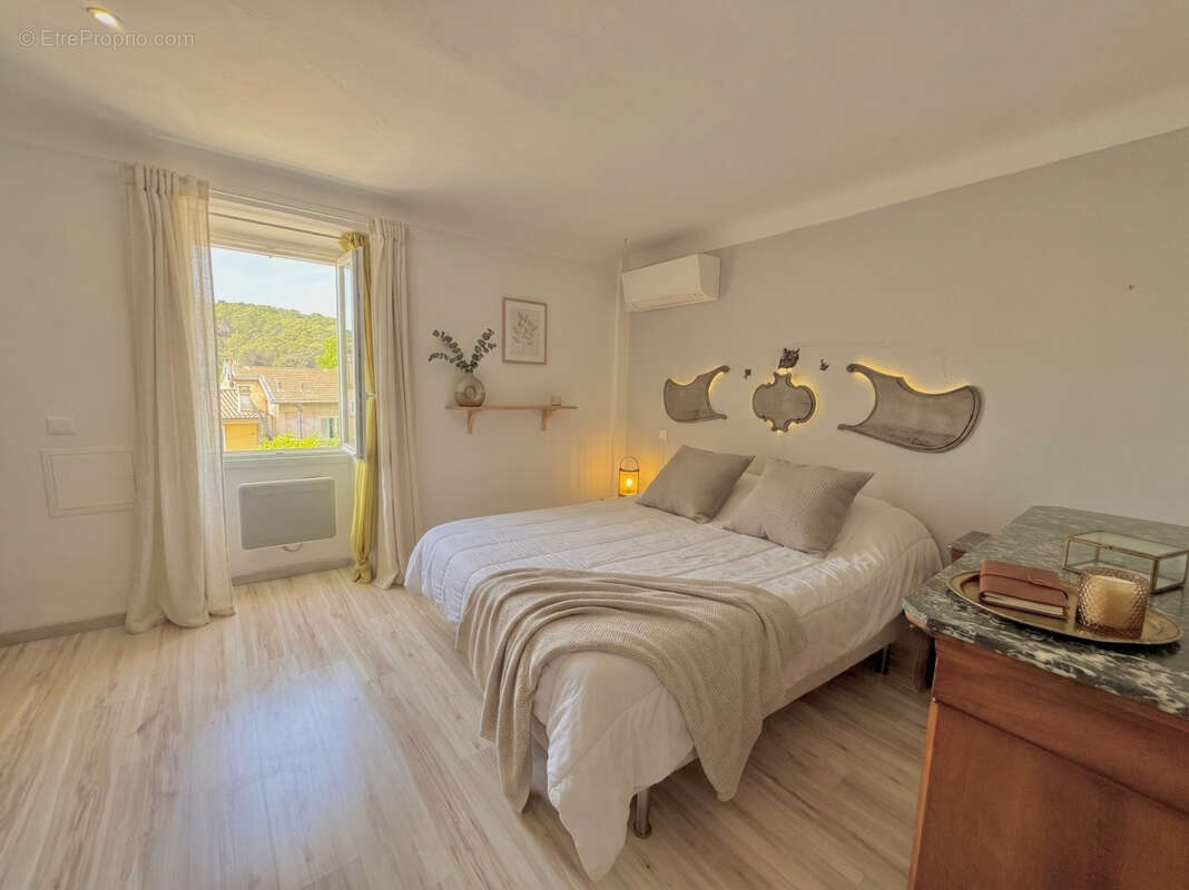 Maison de village 4 pièces de 113 m2   La Colle-sur-Loup - photo 4