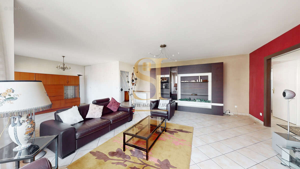 Appartement à JUVISY-SUR-ORGE