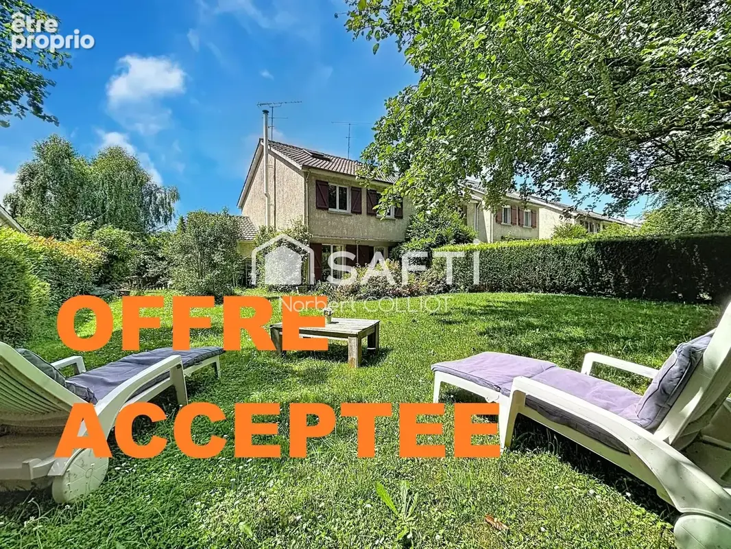 Photo 1 - Maison à LE MESNIL-SAINT-DENIS