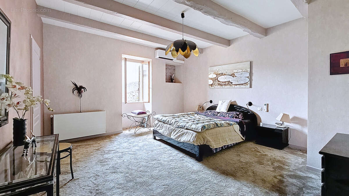 Maison à CORDES-SUR-CIEL