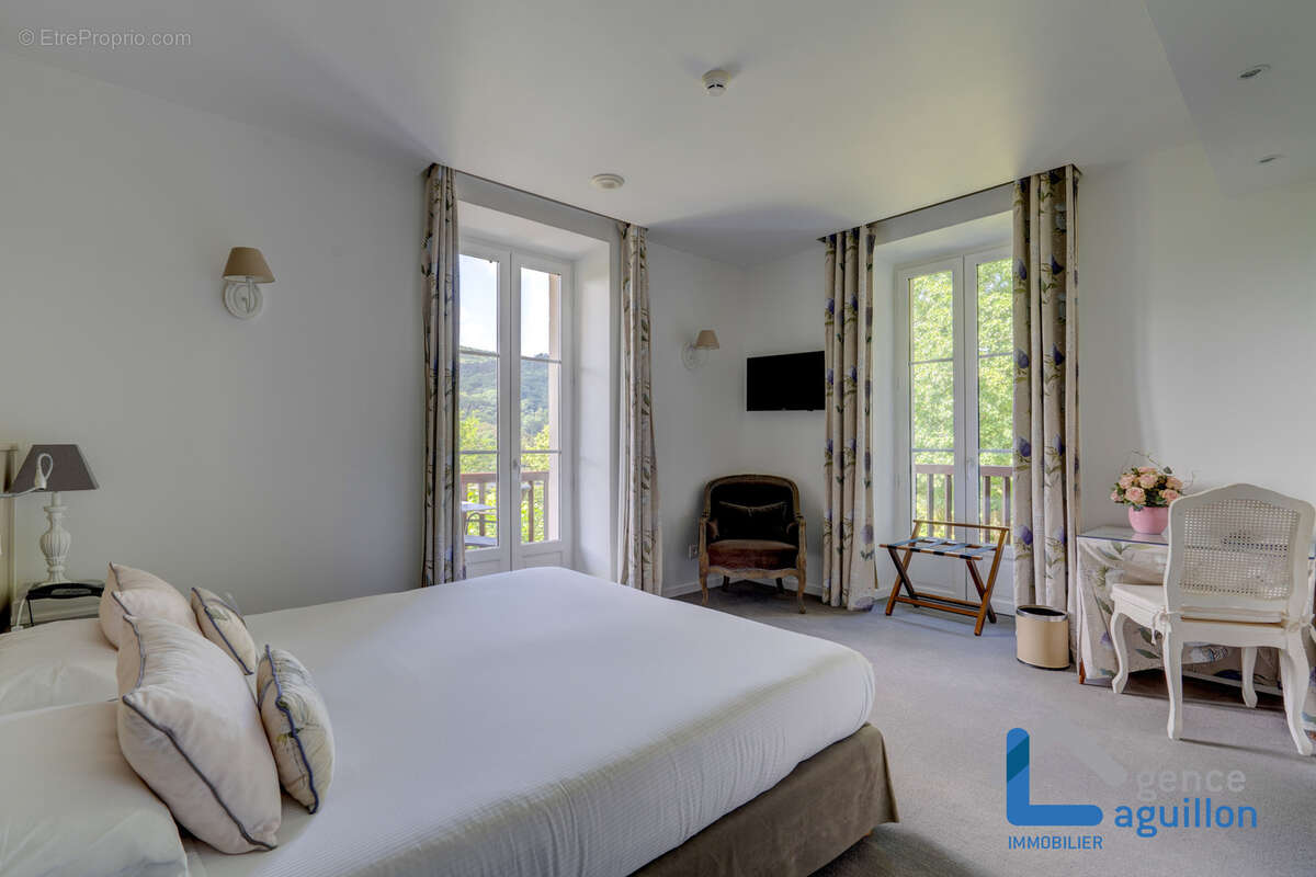 Hotel - restaurant a vendre au pays basque a biriatou -2300m2 - photo 17