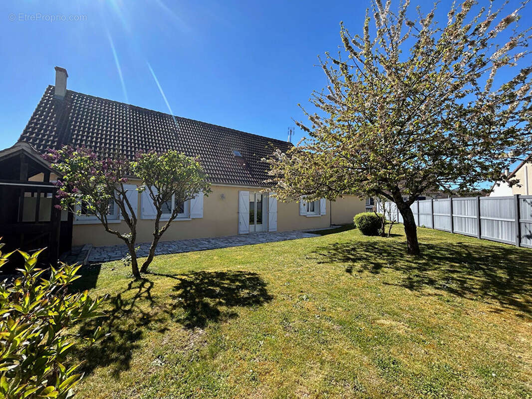 Maison à CHARTRES