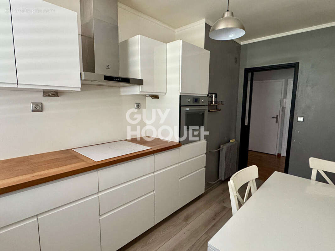 Appartement à ATHIS-MONS
