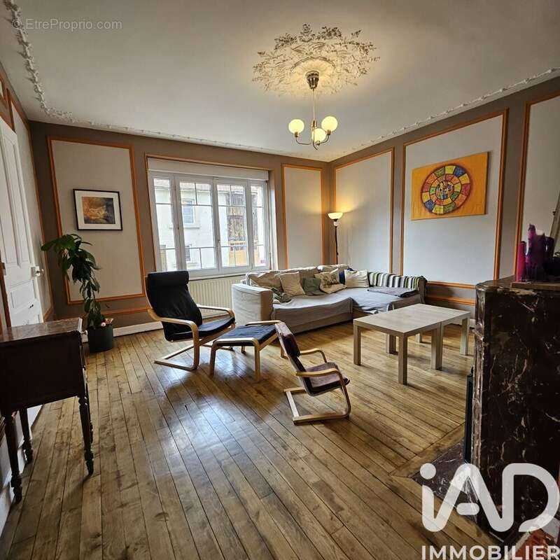Maison 191 m² à Varennes-En-Argonne  - photo 7