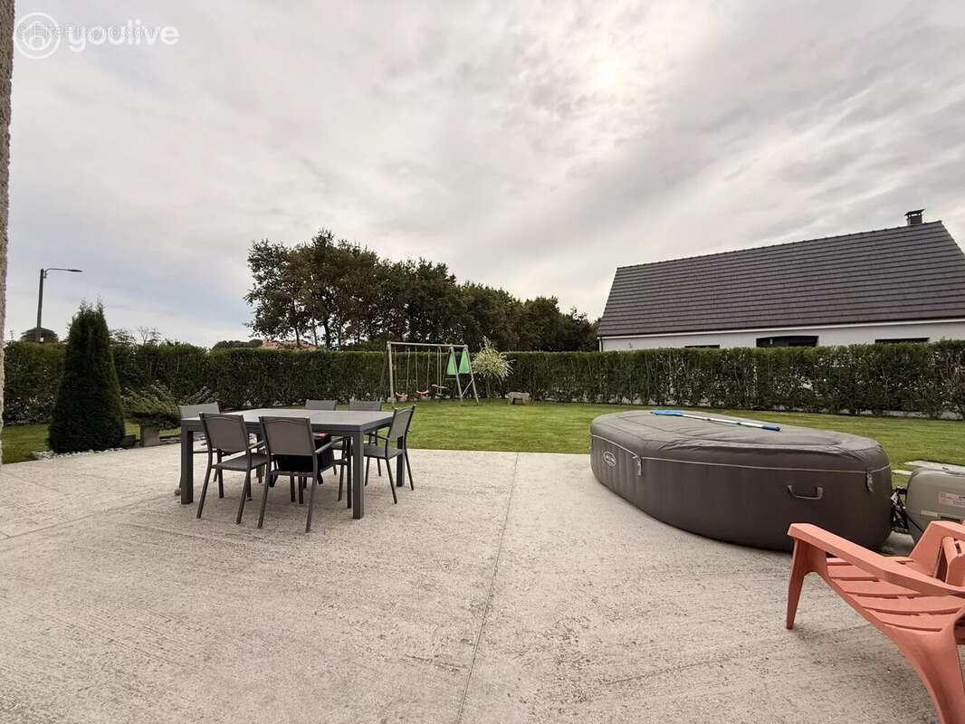 Maison à THIERGEVILLE