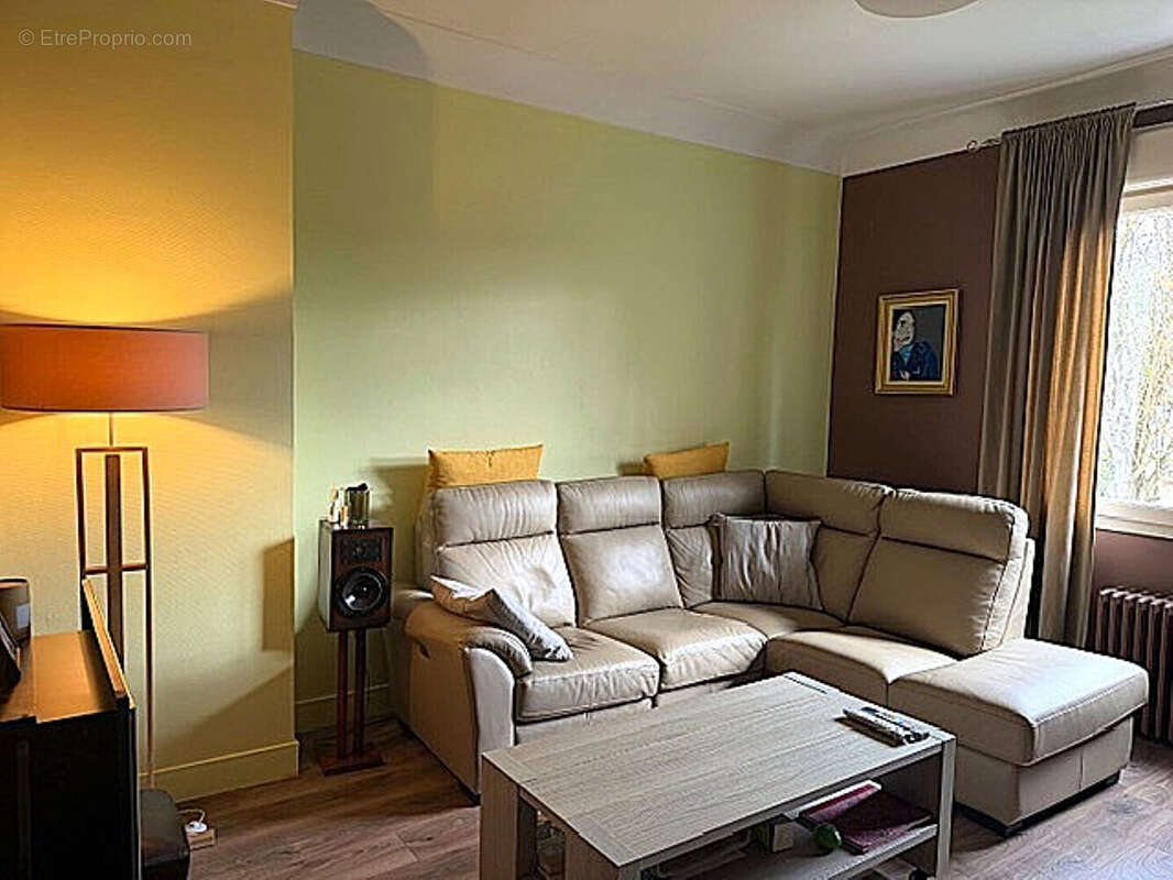 Maison à MILLY-LA-FORET