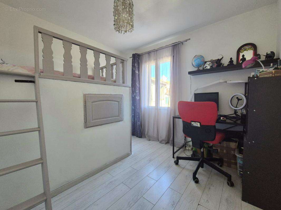 Maison à CAGNES-SUR-MER