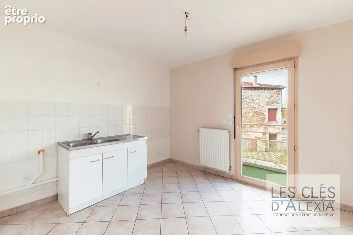 Appartement T3 avec cave, garage et balcon lumineux - photo 4