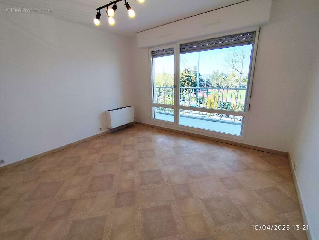 Appartement à PONTOISE