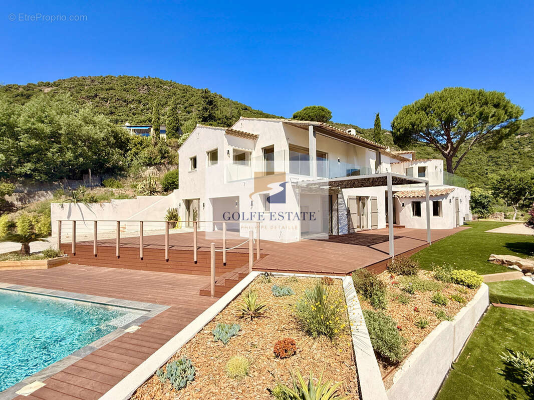 Maison à CAVALAIRE-SUR-MER