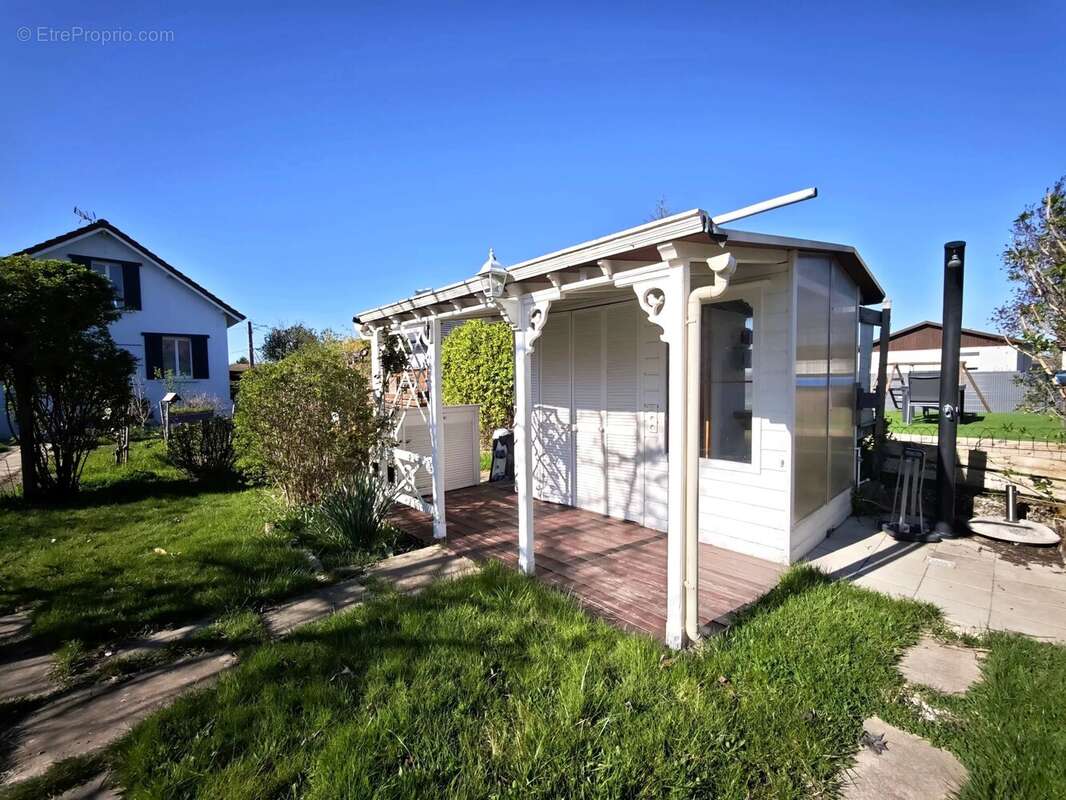 Maison à THAON-LES-VOSGES