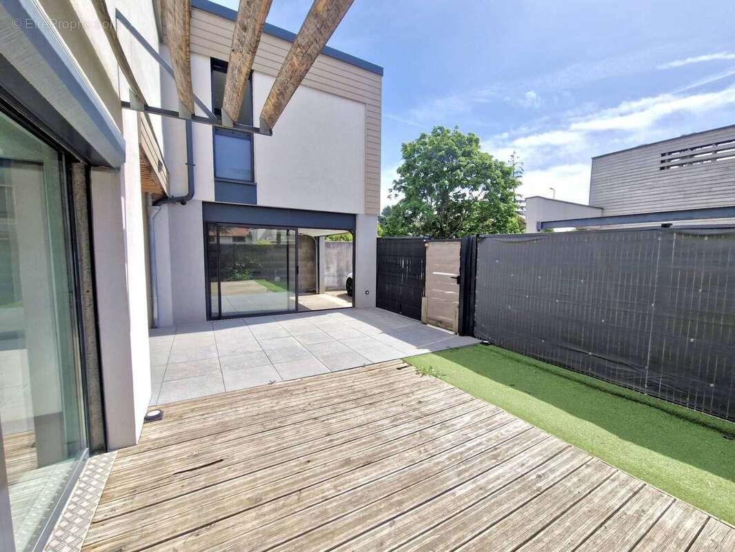 Appartement à CHASSIEU