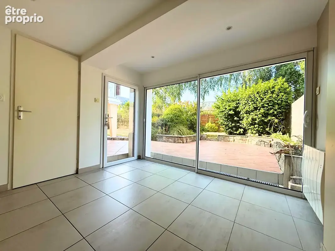 Maison Queven 8 pièce(s) 145 m2 - photo 2