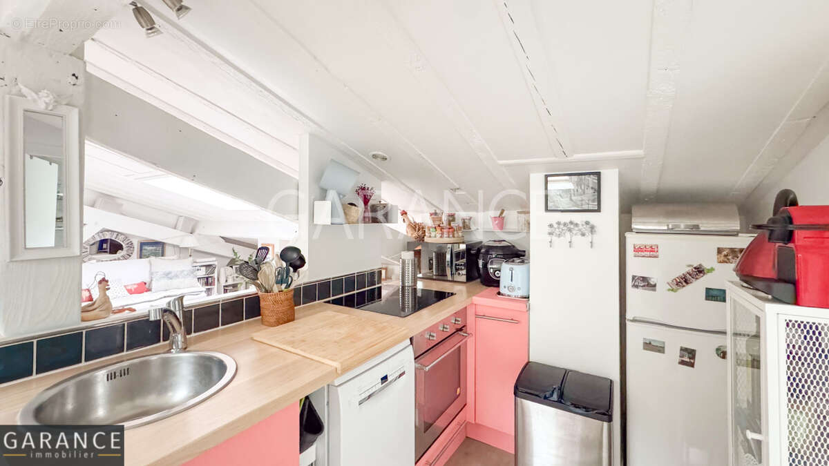 Appartement à PARIS-12E