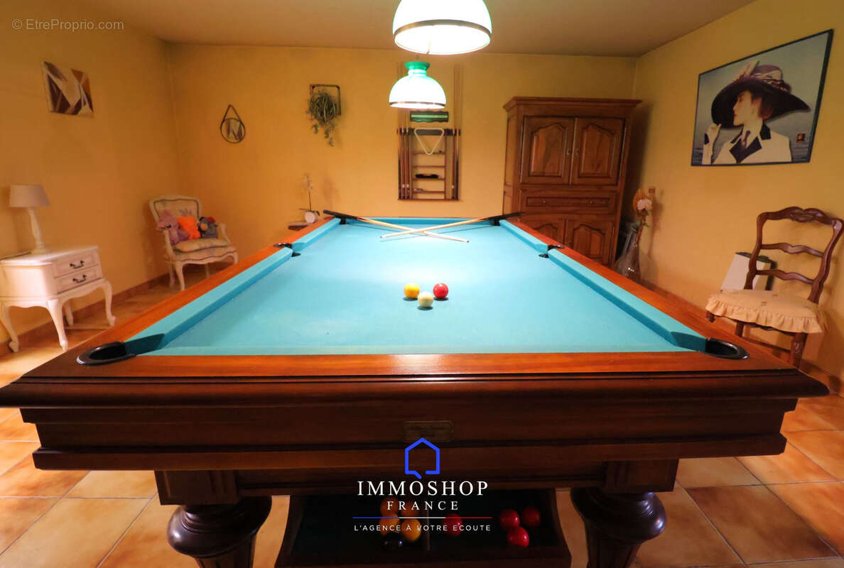 Maison à SAINT-ZACHARIE