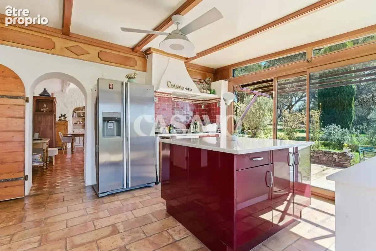 Vente Maison 7 pièces de 162m² - 13840 Rognes - photo 10