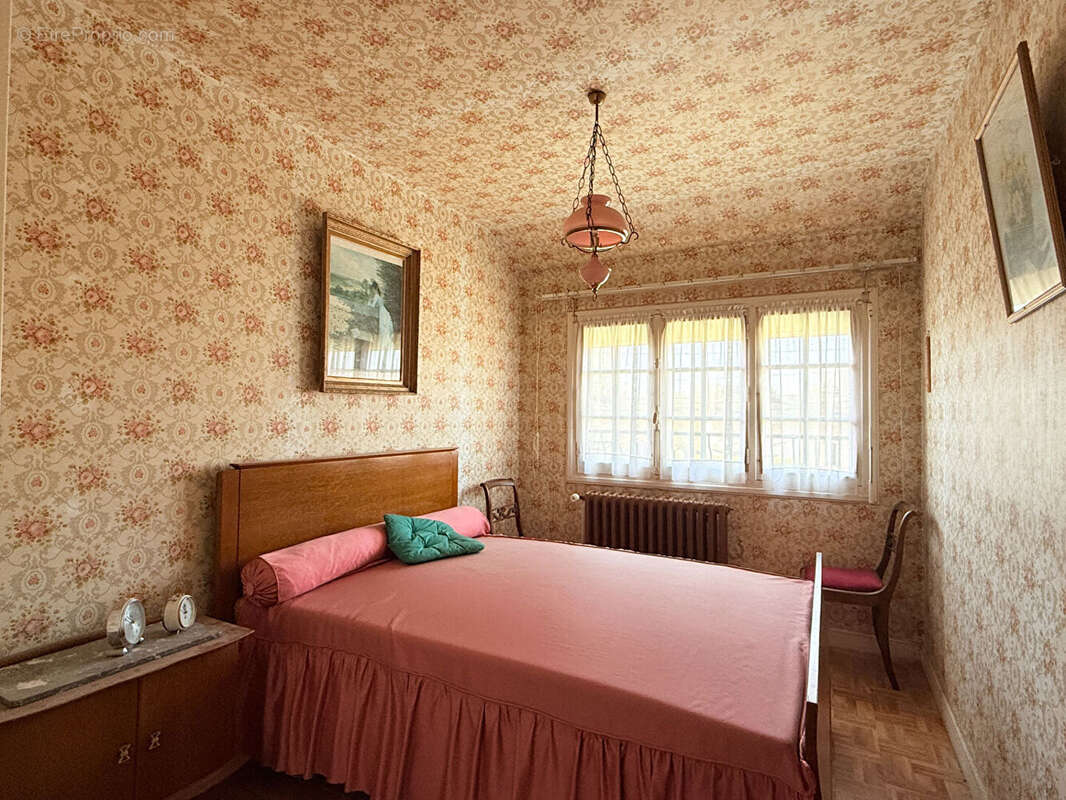 Maison à TROISSEREUX