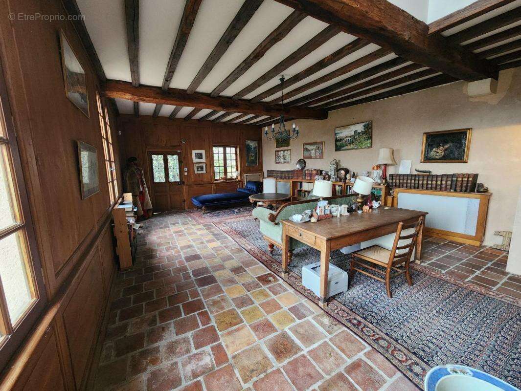 Maison à CONFOLENS