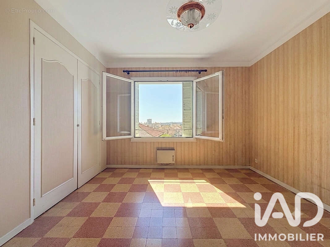 Appartement 67 m² à Toulon  - photo 6