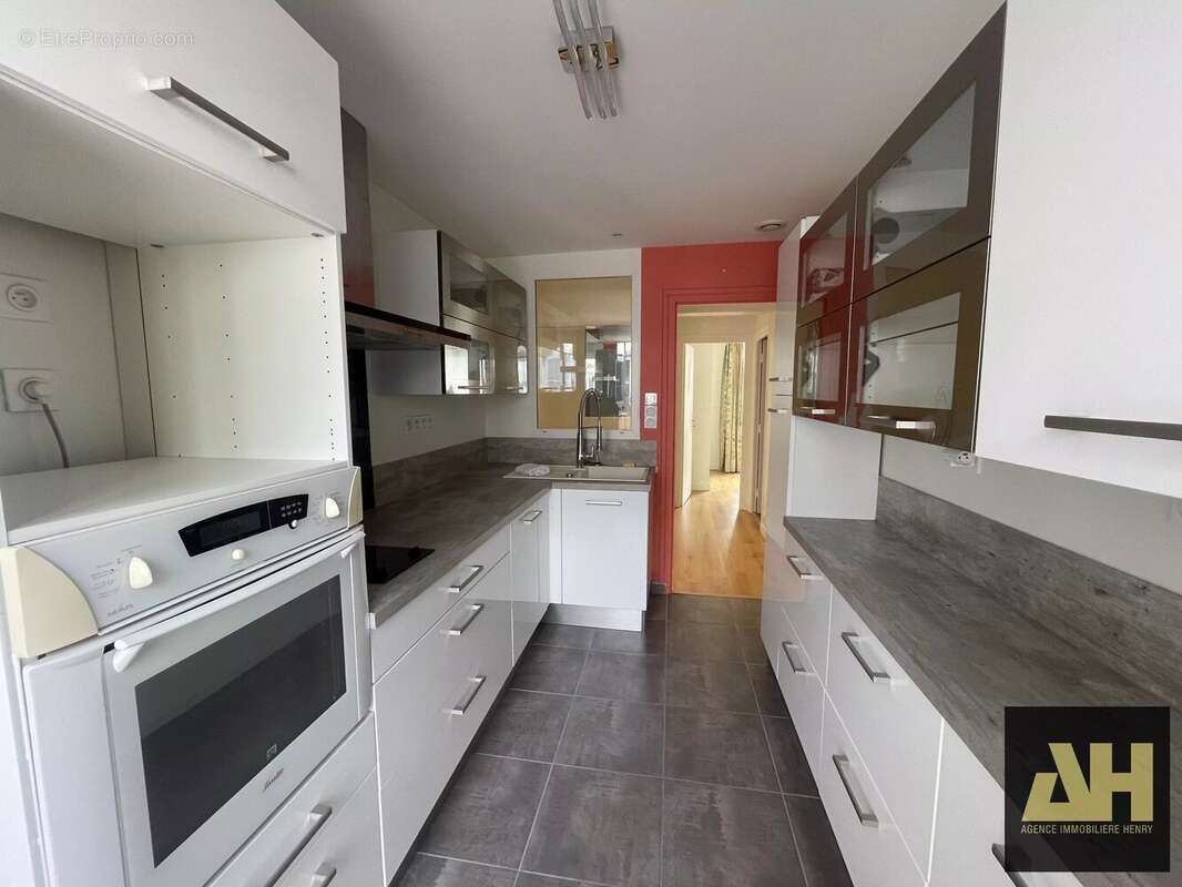 Brest saint-martin - appartement t3 de 67 m² - excellent etat - terrasse - ascenseur - photo 6