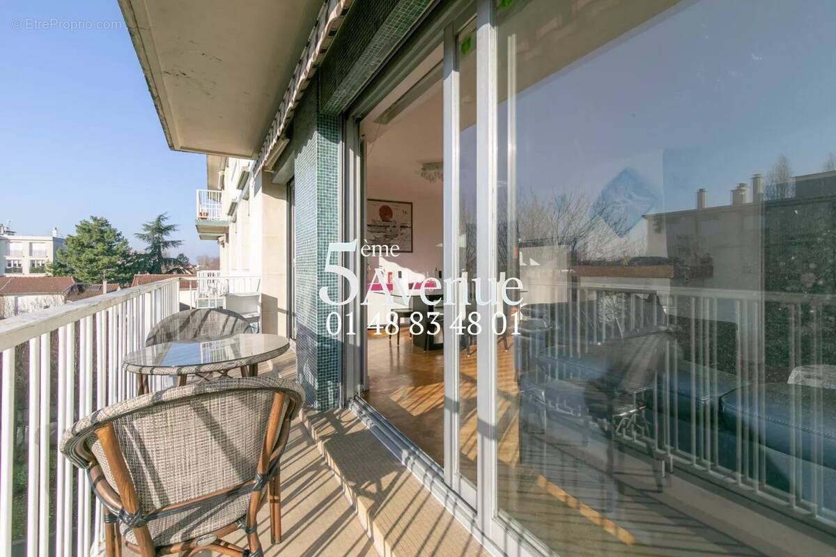 Appartement à SAINT-MAUR-DES-FOSSES