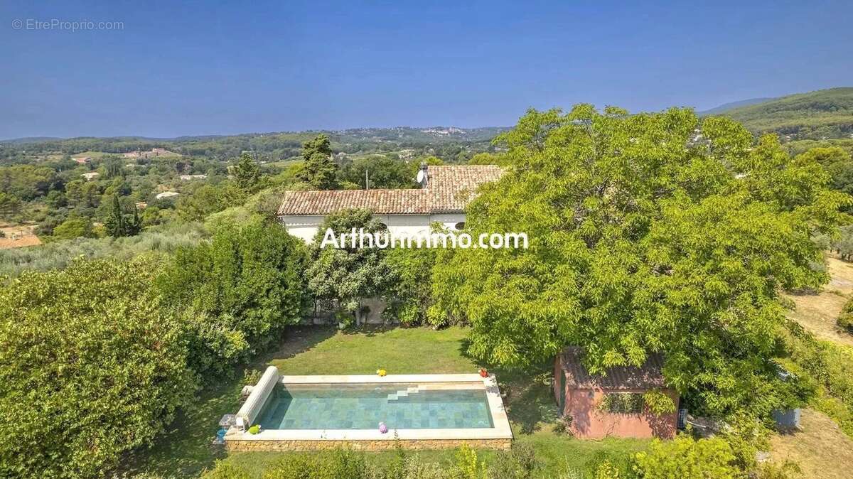 Maison à DRAGUIGNAN