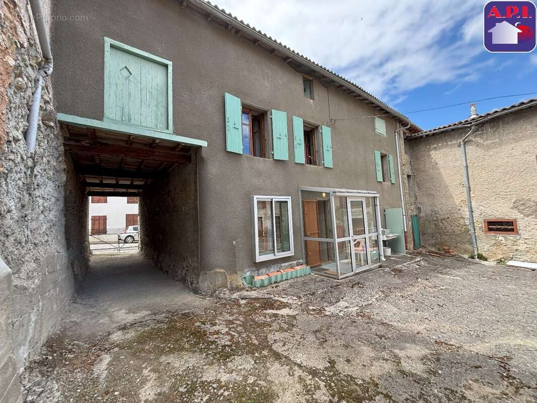 Maison à ESPEZEL