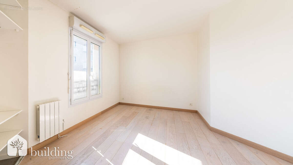 Appartement à SURESNES