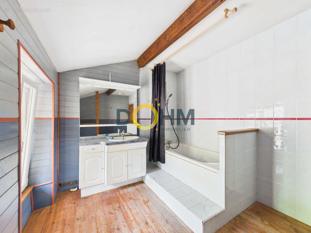 Appartement à BLESLE