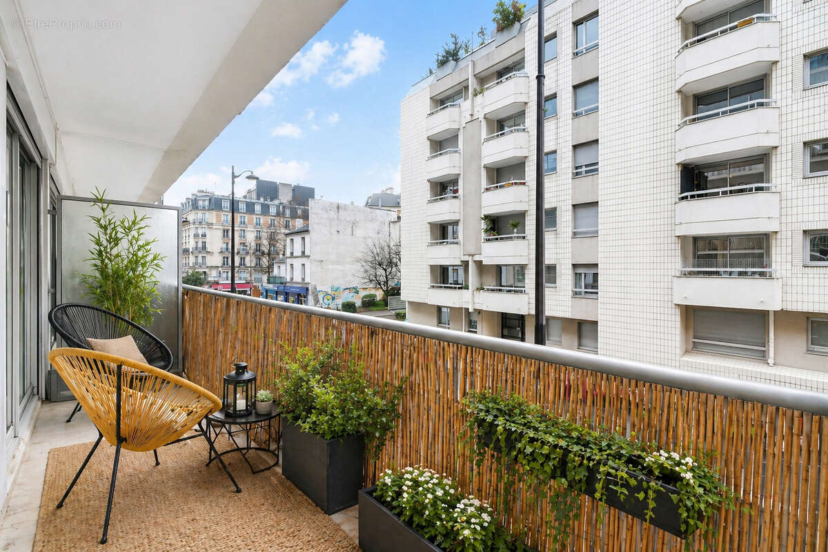 Appartement à PARIS-19E