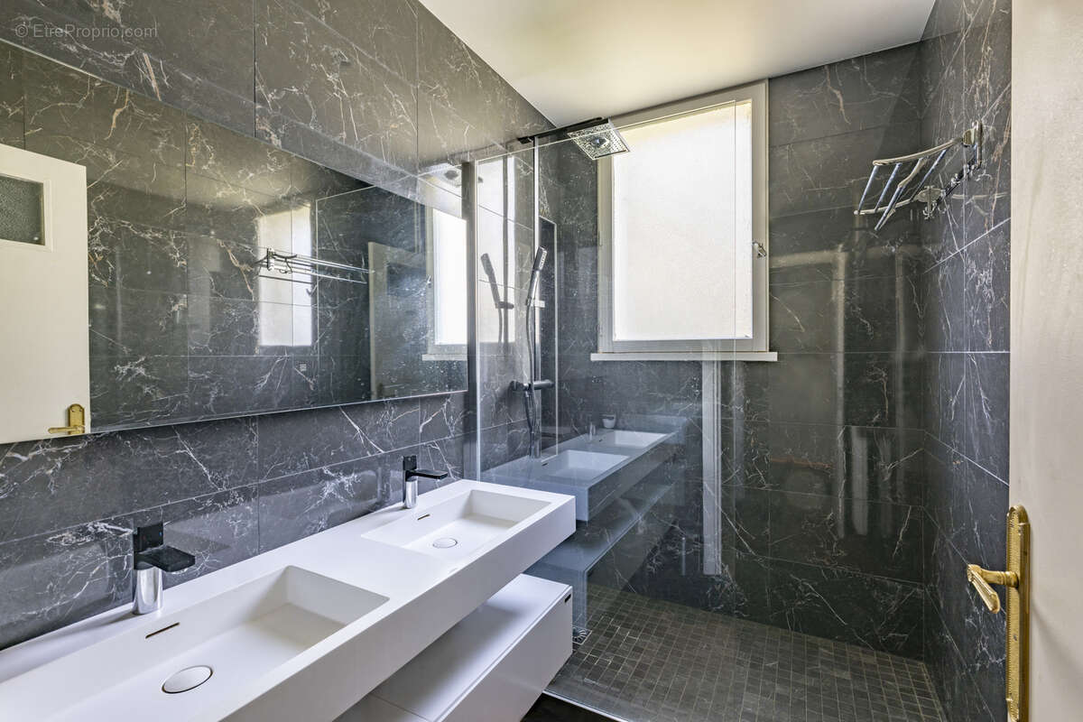 Appartement à MAISONS-LAFFITTE