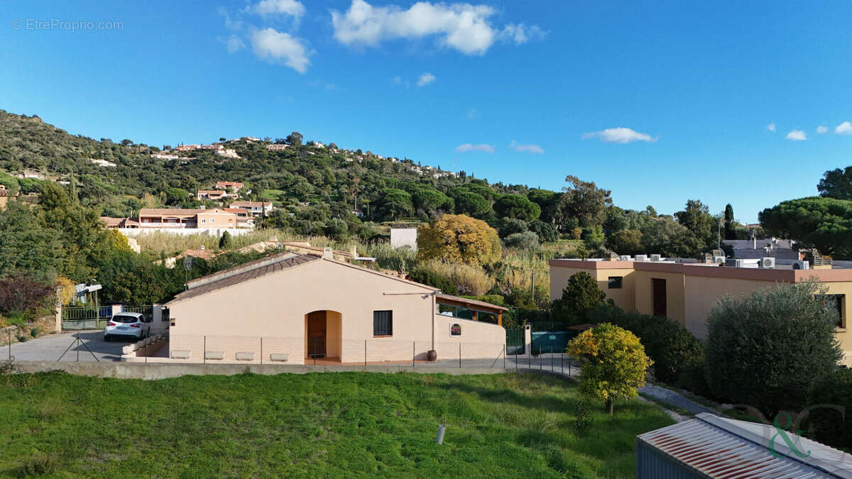Appartement à LE LAVANDOU