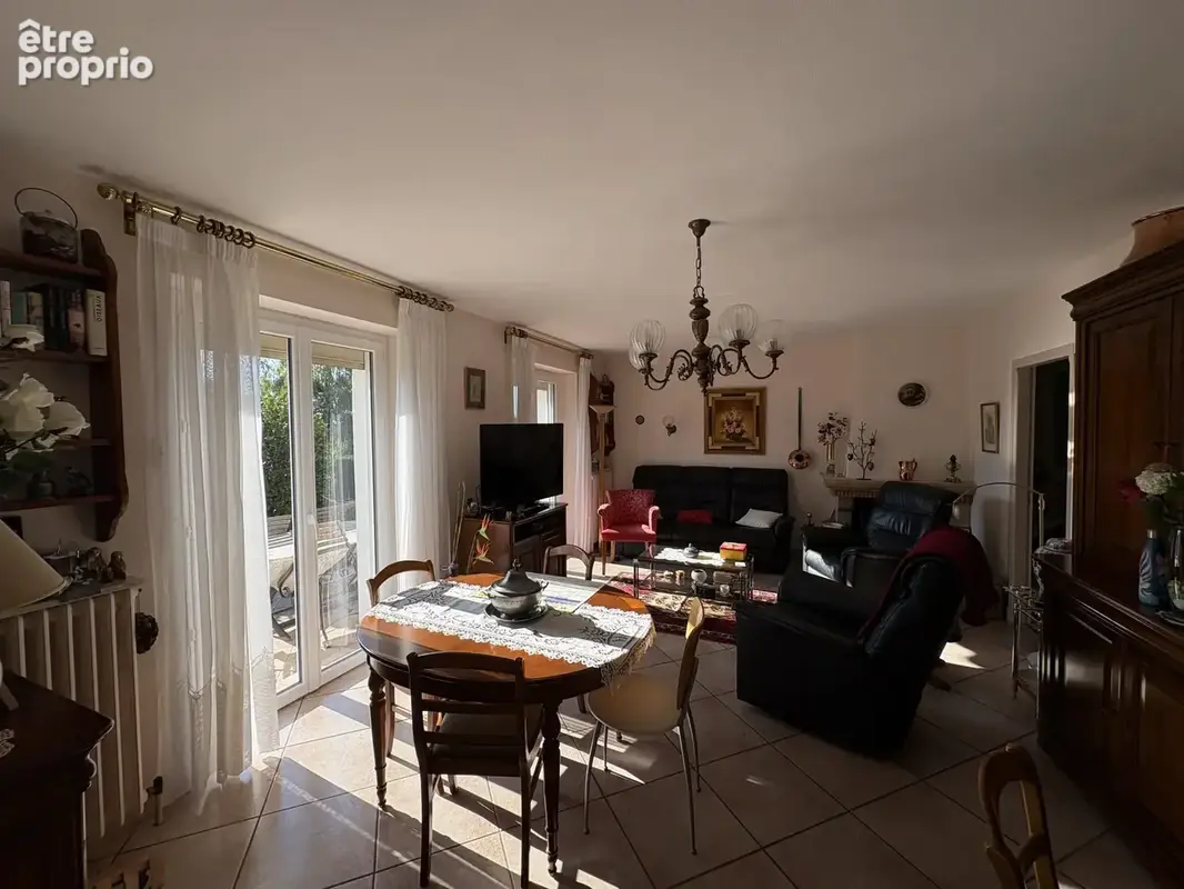 Maison 6 pièces 82 m² à vendre à Saint-Privat (19220) - photo 8