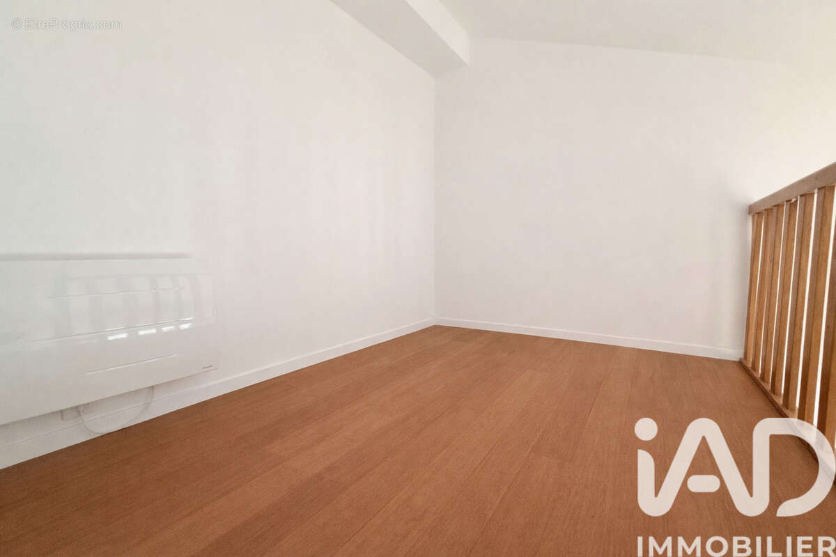 Photo 2 - Appartement à ISSY-LES-MOULINEAUX