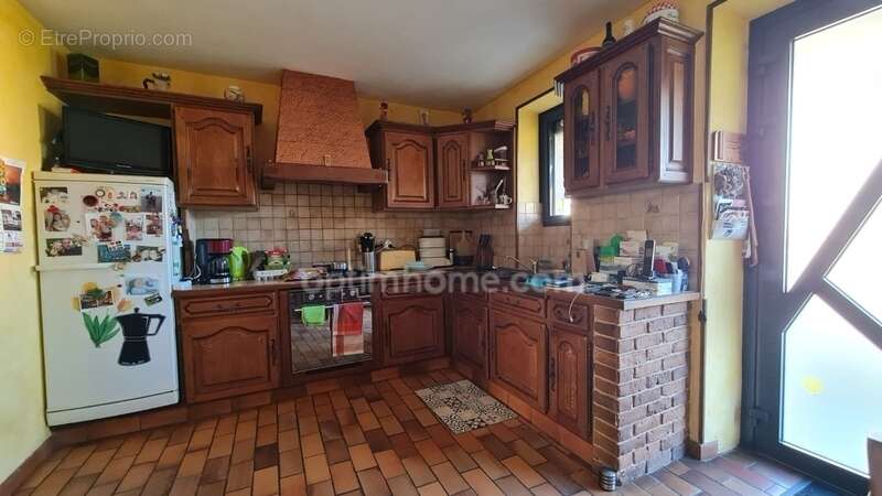 Maison à SAVIGNAC-SUR-LEYZE