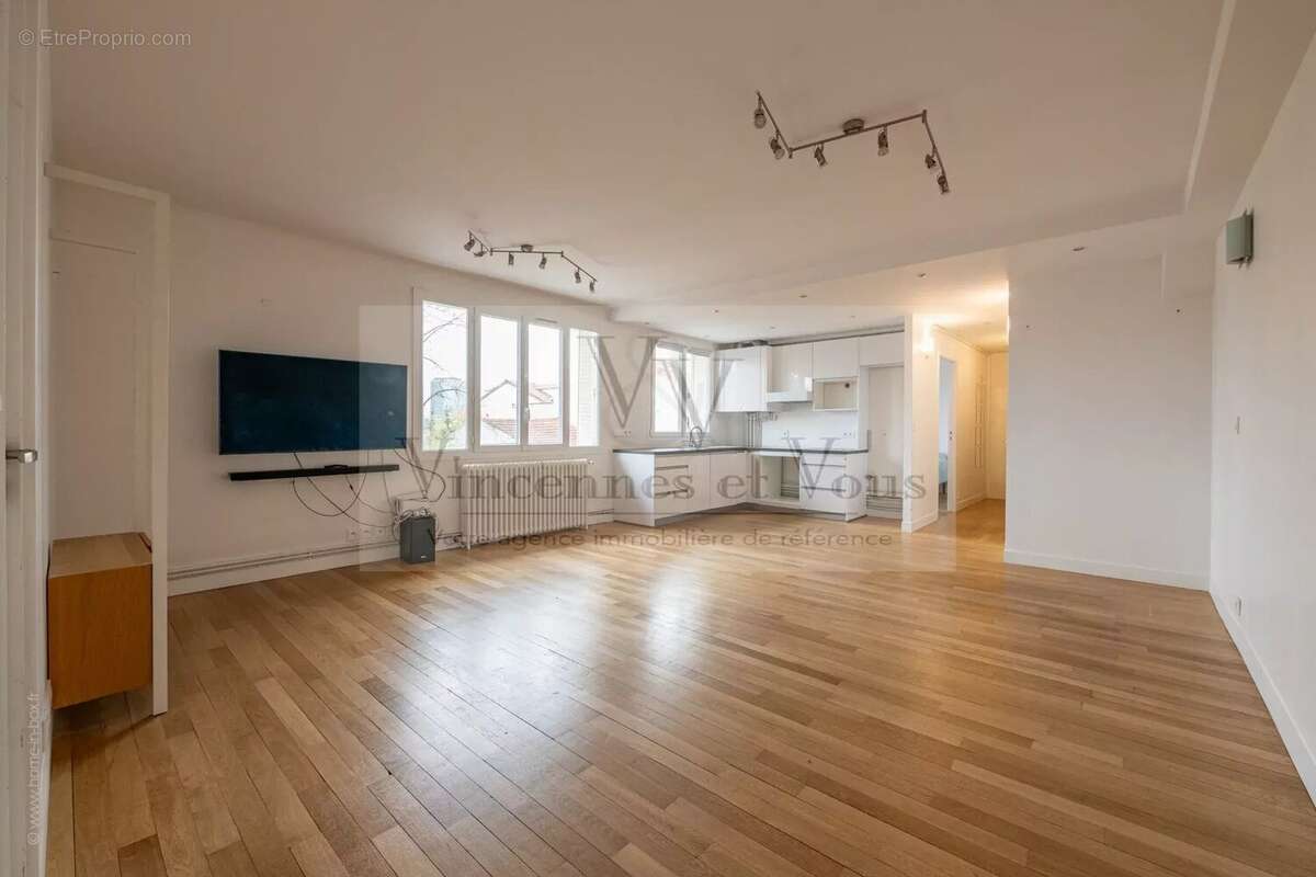 Appartement à FONTENAY-SOUS-BOIS