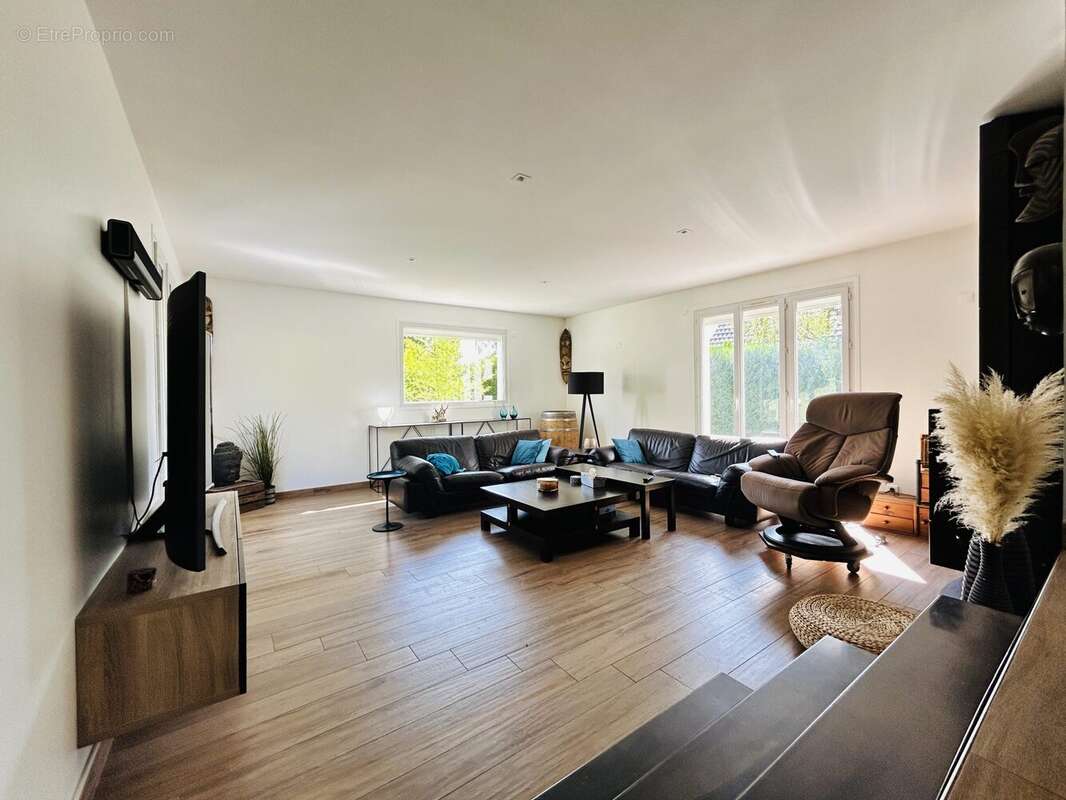 Maison à SAINT-WITZ