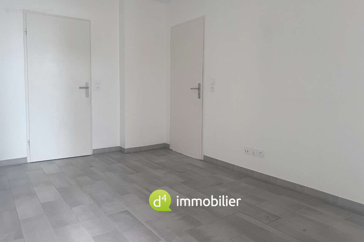 Appartement à MARSEILLE-9E