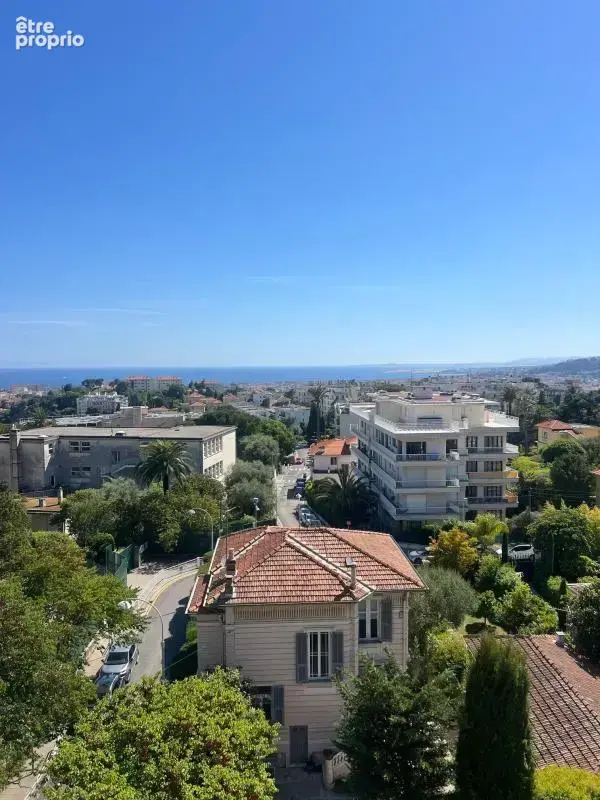 NICE Cimiez 2P 36m² dernier étage vue mer - photo 2