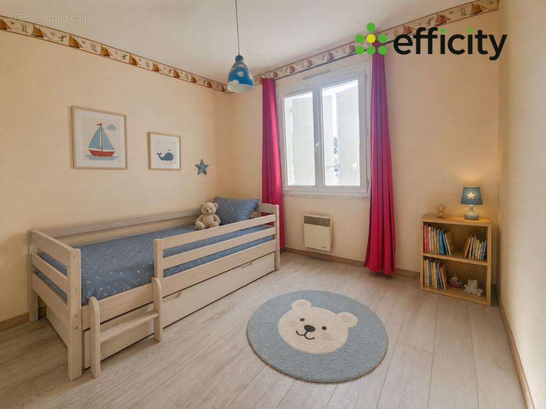 Maison 130 m² à L'houmeau  - photo 13
