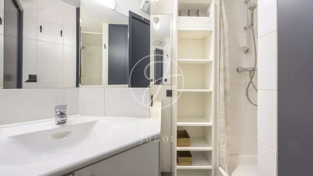 Appartement à PARIS-5E