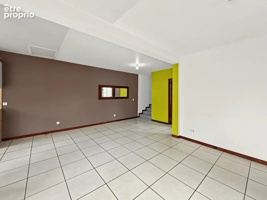 Maison F4 jumelé Tampon Trois mares - photo 3