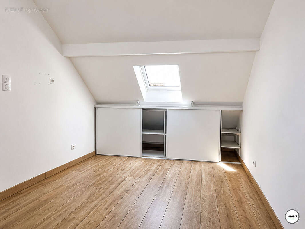 Maison à VERNEUIL-SUR-SEINE