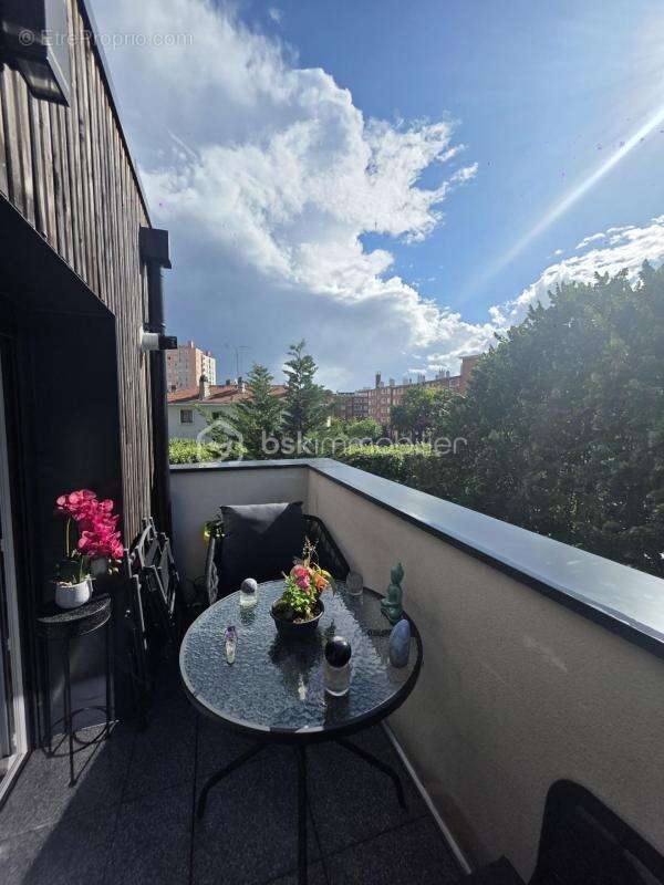 Appartement à NOISY-LE-SEC